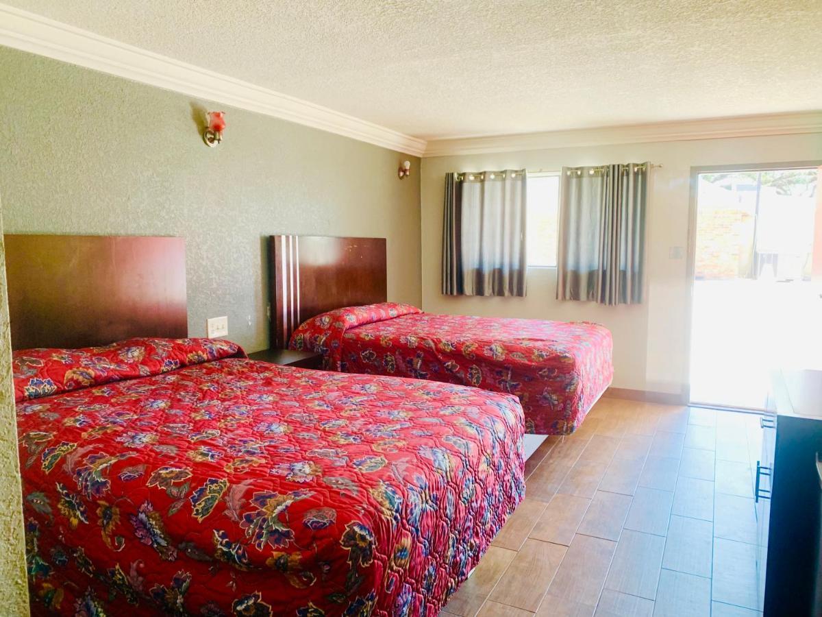 Budget Inn And Suites Crowley Екстериор снимка