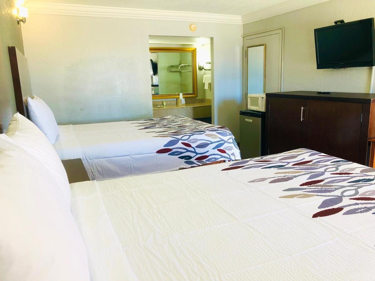 Budget Inn And Suites Crowley Екстериор снимка